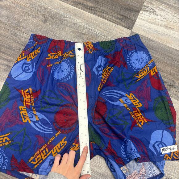 NWT‎ Vintage 90s Star Trek The Next Generation AOP Mens L Shorts USA Deadstock - Picture 7 of 9